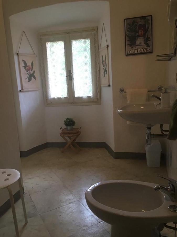 Dongo Holiday Home Екстер'єр фото